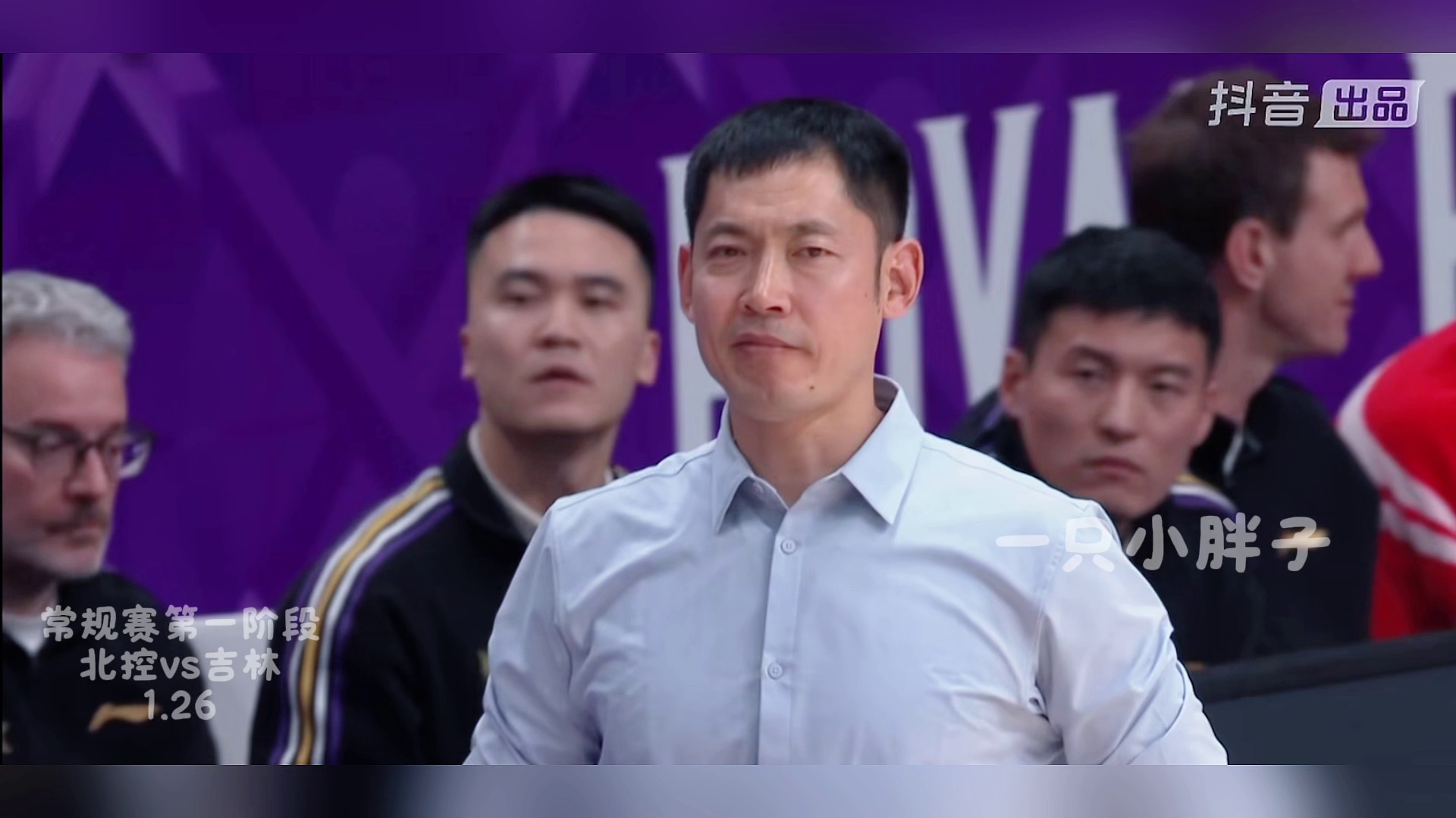 lol中国总决赛-关键时刻CBA常规赛传出新动向，埃因霍温主帅复盘，管理层表态——悬念犹存，赛程密集仍需轮换(cba常规赛整场回放)